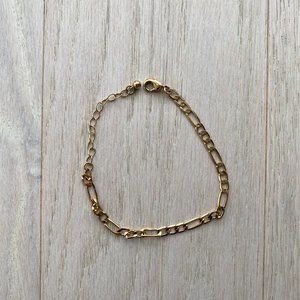 The Banks Gold Plated Bracelet (figaro chain)